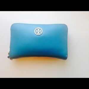 Blue Robinson Zip Continental Wallet