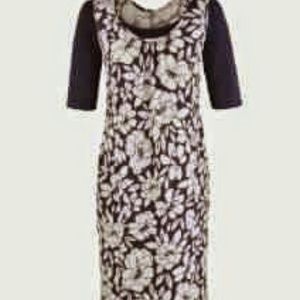 Navy blue WHITE flower design 3/4 sleeve dress