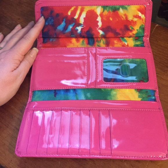 Darling Hot Pink Wallet | Barbie Colors