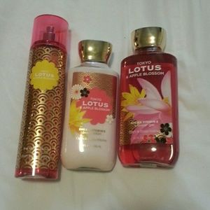 Tokyo lotus & apple blossom