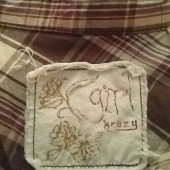 Button up - Picture 3 of 4