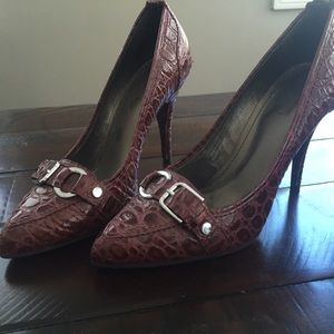 Lumiani red leather pumps