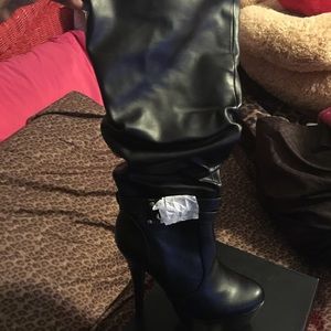 BRAND NEW over the knee boots