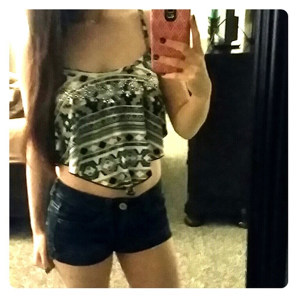 Rue 21 crop top - Picture 1 of 2