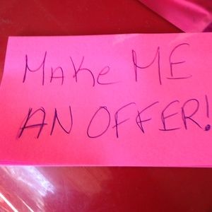 πΉMake me an offer!!!!πΉ