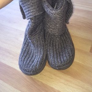 Ugg Australia grey knit boots with buttons