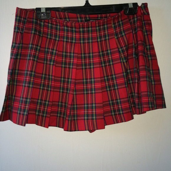 F21 Plaid Skort