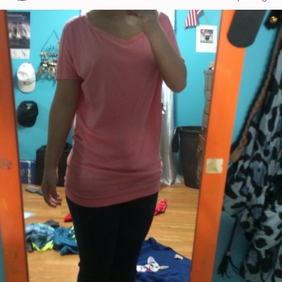 VS leggings and shirt