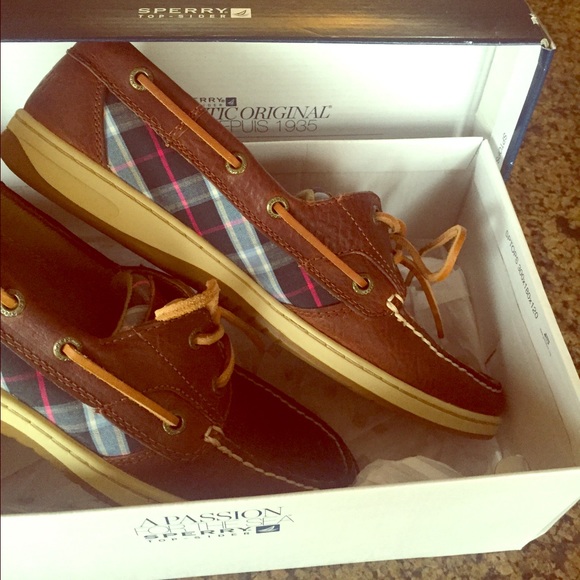 Brand new never worn size 10 women's Sperry's!