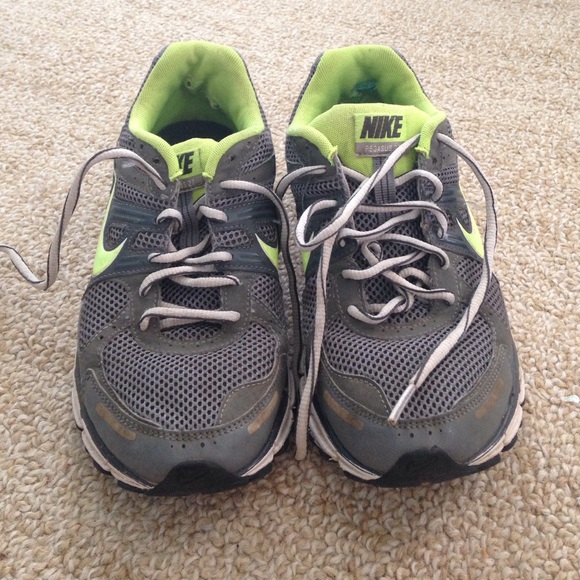 Nike Pegasus 27 sneakers running shoes