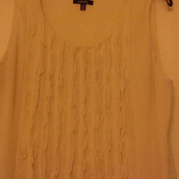 Cream color Shell - Picture 2 of 2