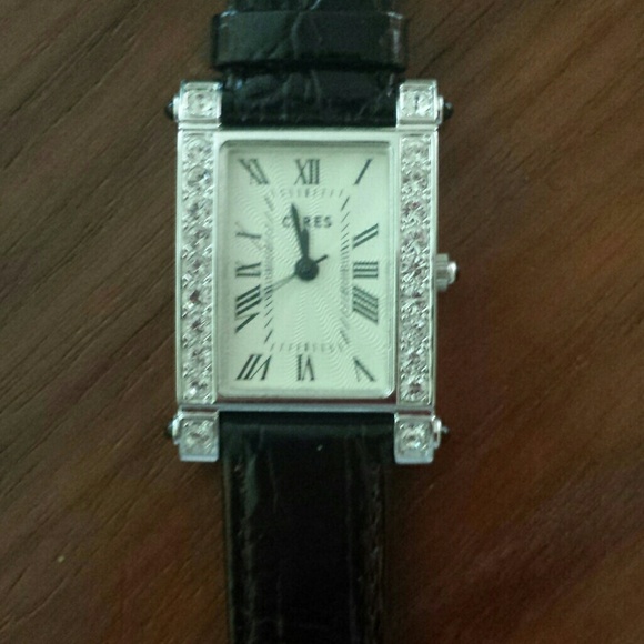 Watch - Picture 2 of 2