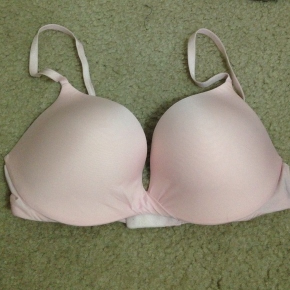 Victoria's Secret Plunge bra