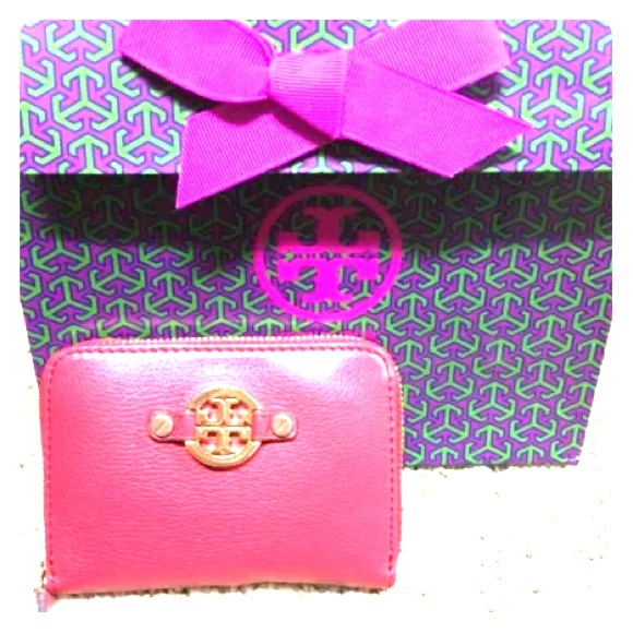 🌟Lowest🌟 NWT Tory Burch Amanda zip coin purse