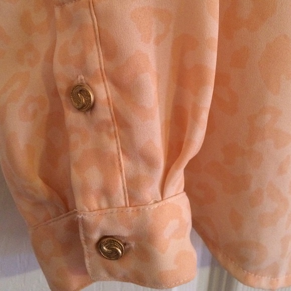 Pink long sleeve shirt - Picture 3 of 4