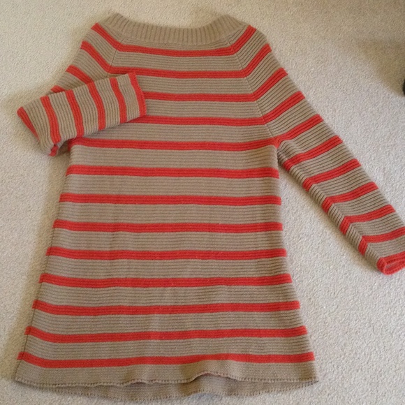 Talbots loose fitting sweater size small - Picture 4 of 4