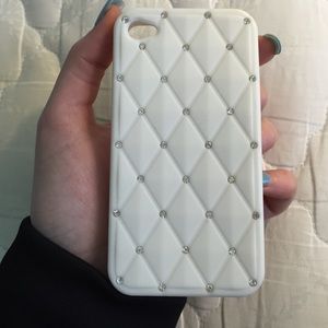White jeweled iPhone 4/4s case