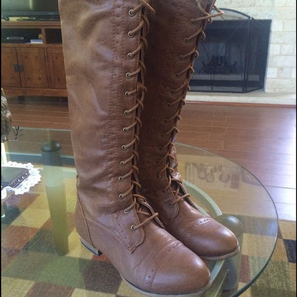 🚫SOLD🚫Charlotte Russe Lace-up Knee High Boots