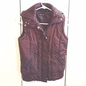 Brown puff vest