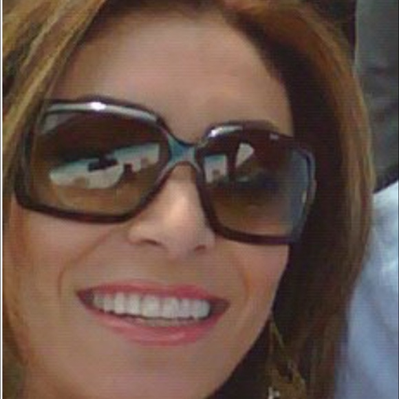 ️GUCCI SUNGLASSES - Picture 4 of 4