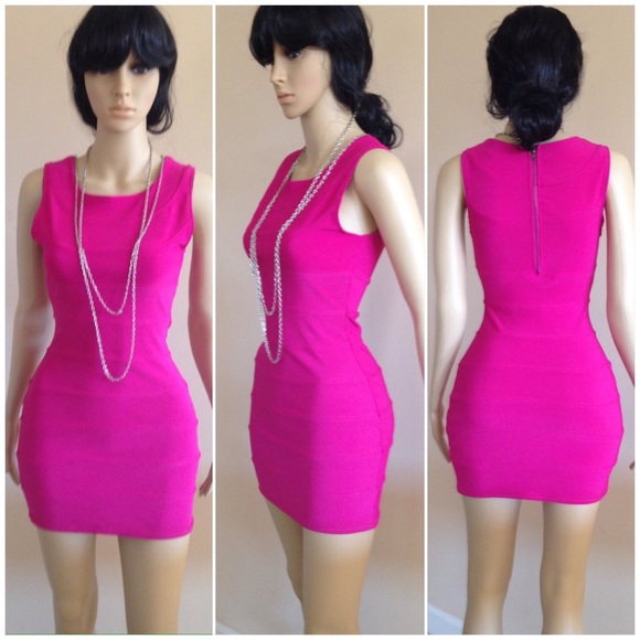 Pink bodycon dress