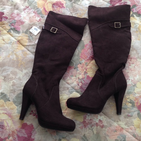 Dark Brown Heeled Boots