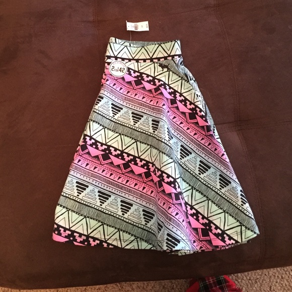 Victoria Secret Brand New Skirt! - Picture 1 of 2
