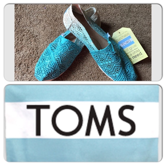 SOLD Gorgeous ombre Toms NWT! - Picture 1 of 3