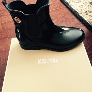 Michael Kors short rain booties. sold⚠️