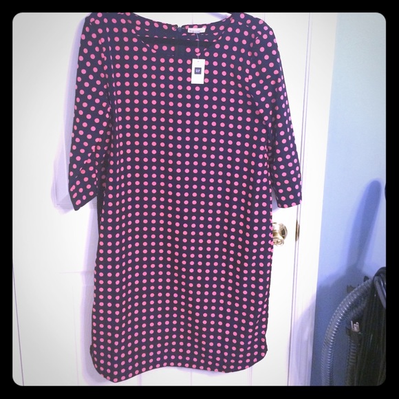 Gap Hot pink and navy polka dot dress.
