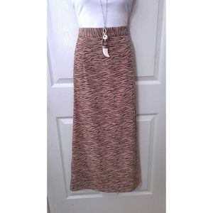 Animal print suede like maxi skirt