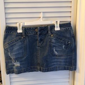 Blue jean mini skirt 😍😍😍 Size 3
