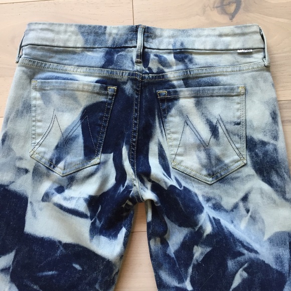 ❌SOLD❌Mother LOOKER Ankle Fray in Dog Gone It - Picture 4 of 4