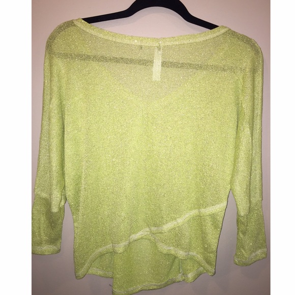 Shimmery green top - Picture 2 of 4