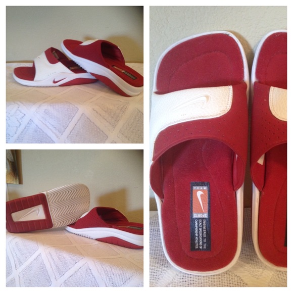 On Hold for (Rivera 72) Nike flip flop/sandal