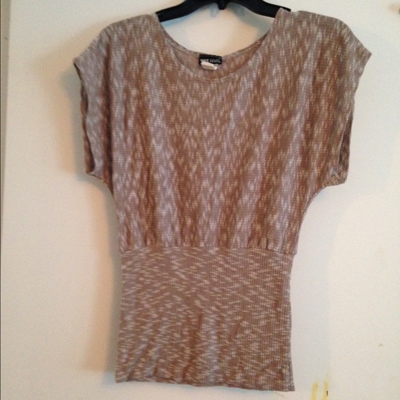 Wetseal shirt