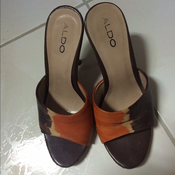SOLD Aldo heels