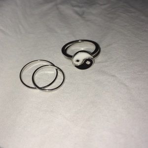 Brandy Melville rings