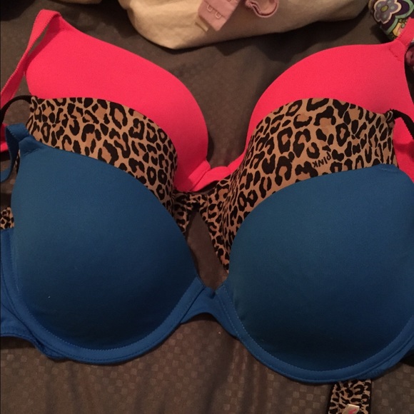 Victoria Secret PINK bras