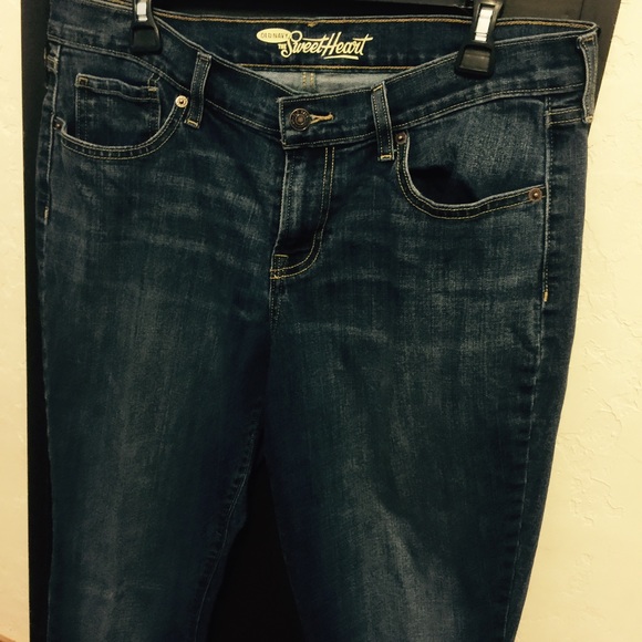 Old Navy Sweetheart Skinny Jeans