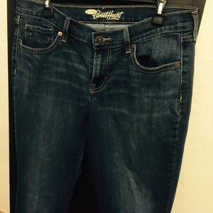 Old Navy Sweetheart Skinny Jeans
