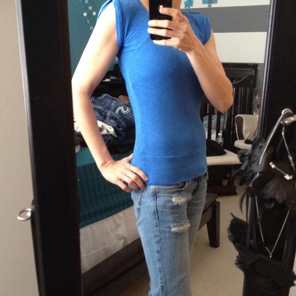 Two Spring shirts. - Picture 2 of 4