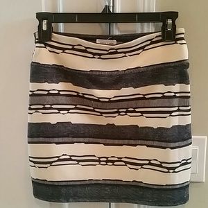 Silence + Noise mini skirt perfect condition