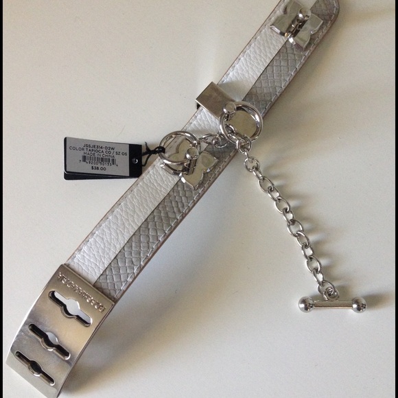 BCBG bracelet