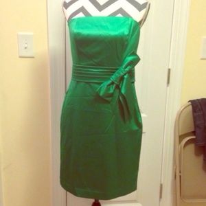 REDUCED. End of summer sale!!!  Lovely green dress