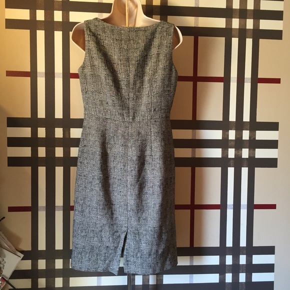 Linen blend Kasper sheath dress.  Sz 6P - Picture 4 of 4