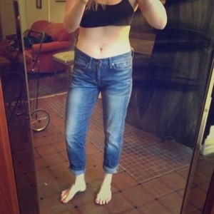 Gap 1969 boyfriend jeans