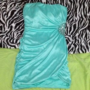 Speechless mint colored party dress