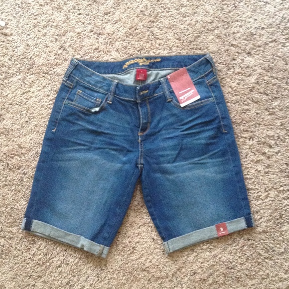 Arizona Jean Shorts