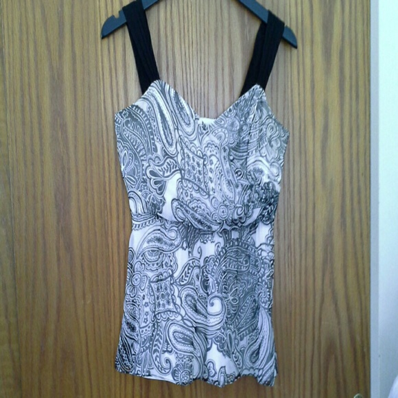 White House Black Market Tops - [WHBM] Cute black and white paisley silk top sz S